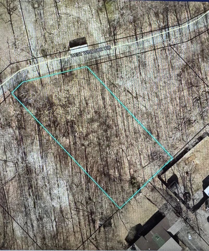 Property from 395 W Windsor Circle - KW - Bowling Green, Kentucky, 42101
