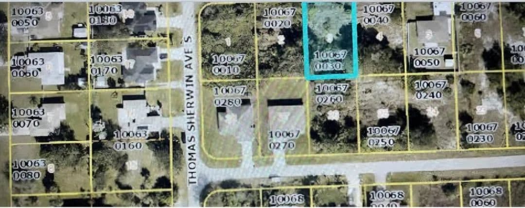 Property from 810 E Wolverine Street E - KW - Lehigh Acres, Florida, 33974