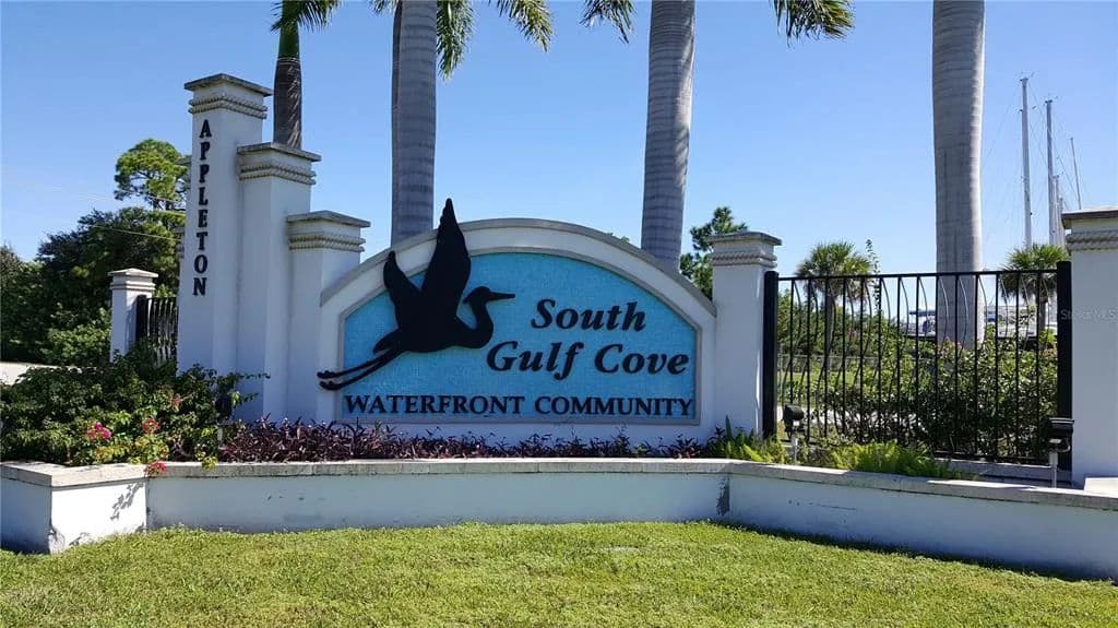 Vacant Land in Port Charlotte - Port Charlotte, Florida, 33981