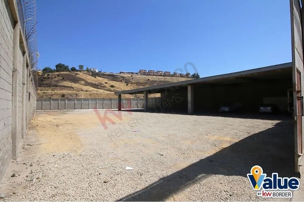 TERRENO/GALERON EN VENTA EN COLONIA ROBERTO DE LA MADRID A 5 MINUTOS BLVD DÍAZ ORDAZ - land for sale
