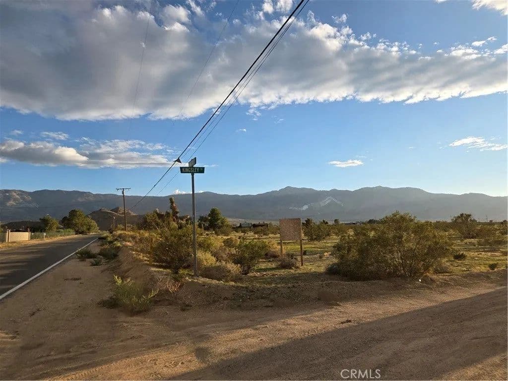 Lots & Land-Other in Lucerne Valley - Lucerne Valley, California, 92356