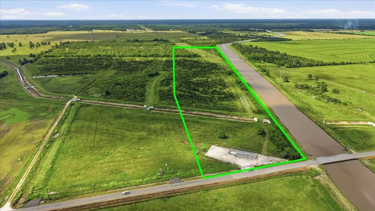 Vacant Land (10+ Acres) in Beaumont - Beaumont, Texas, 77713