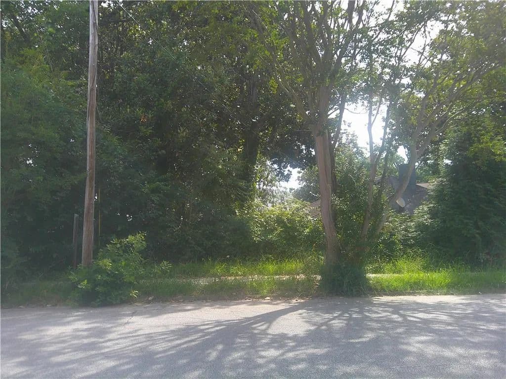 0.12 Acres of Land for Sale in Atlanta, Georgia - Atlanta, Georgia, 30310