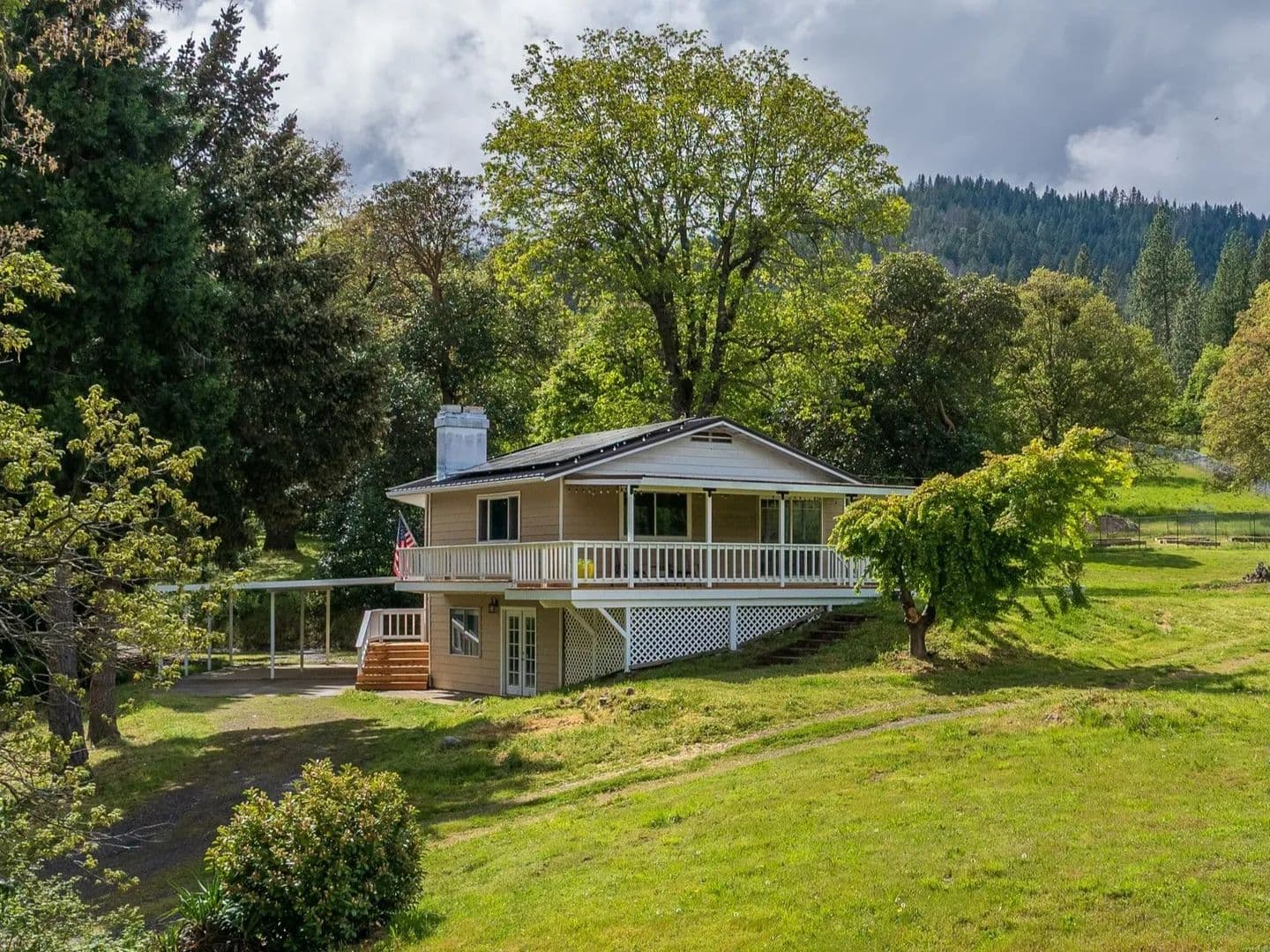 7680 Upper Applegate Rd - Jacksonville, Oregon, 975530