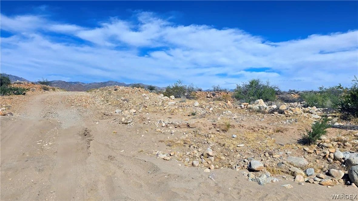 Property from 208-21-374 Lorton Drive - KW - Yucca, Arizona, 86438