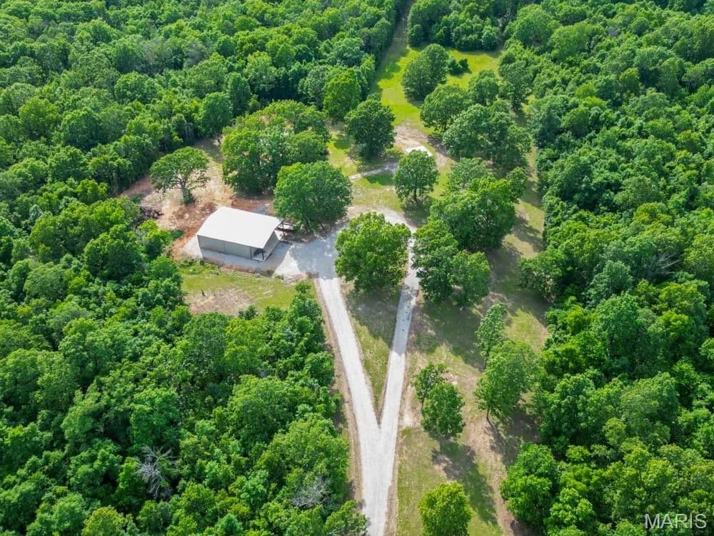 Property from 25585 MISTY OAK Drive - KW - Lebanon, Missouri, 65536
