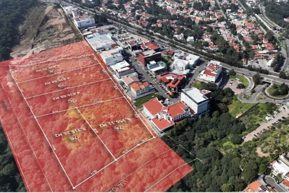 TERRENO EN VENTA,AV. PARQUE DE LOS CIERVOS - land for sale