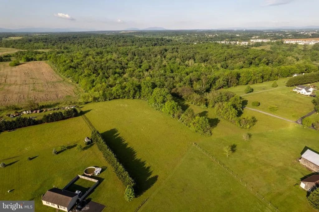Property from ROSE HILL LANE - KW - Berryville, Virginia, 22611