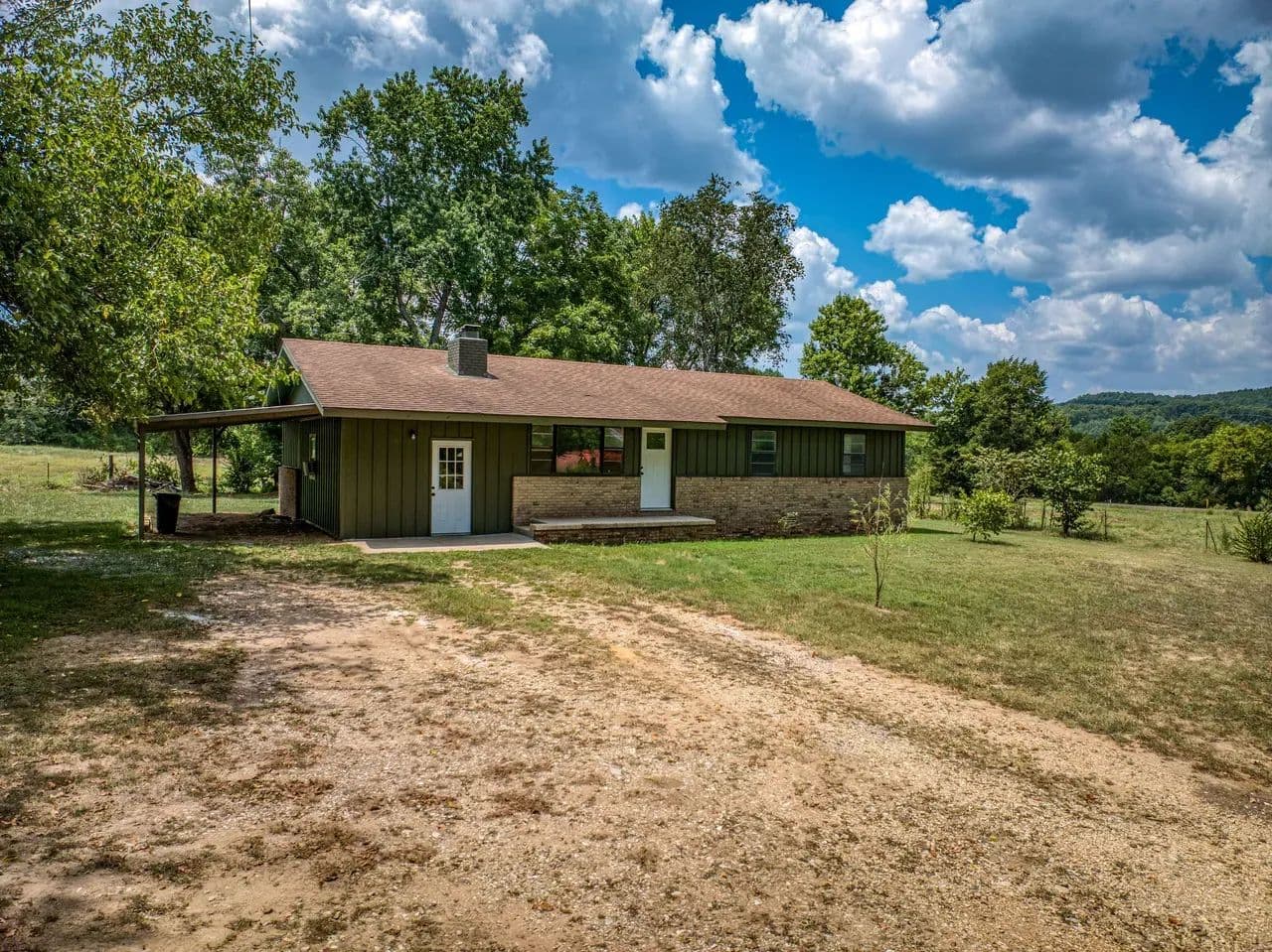 Remodeled Ozark Retreat | Near Buffalo River - land for sale