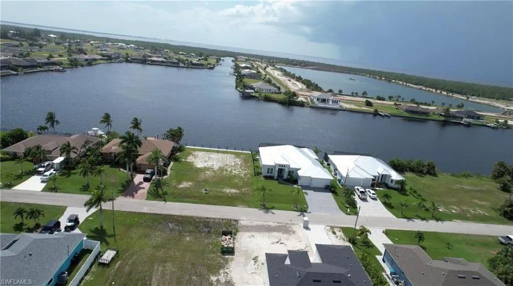 Property from 3532 NW 42nd AVE - KW - Cape Coral, Florida, 33993