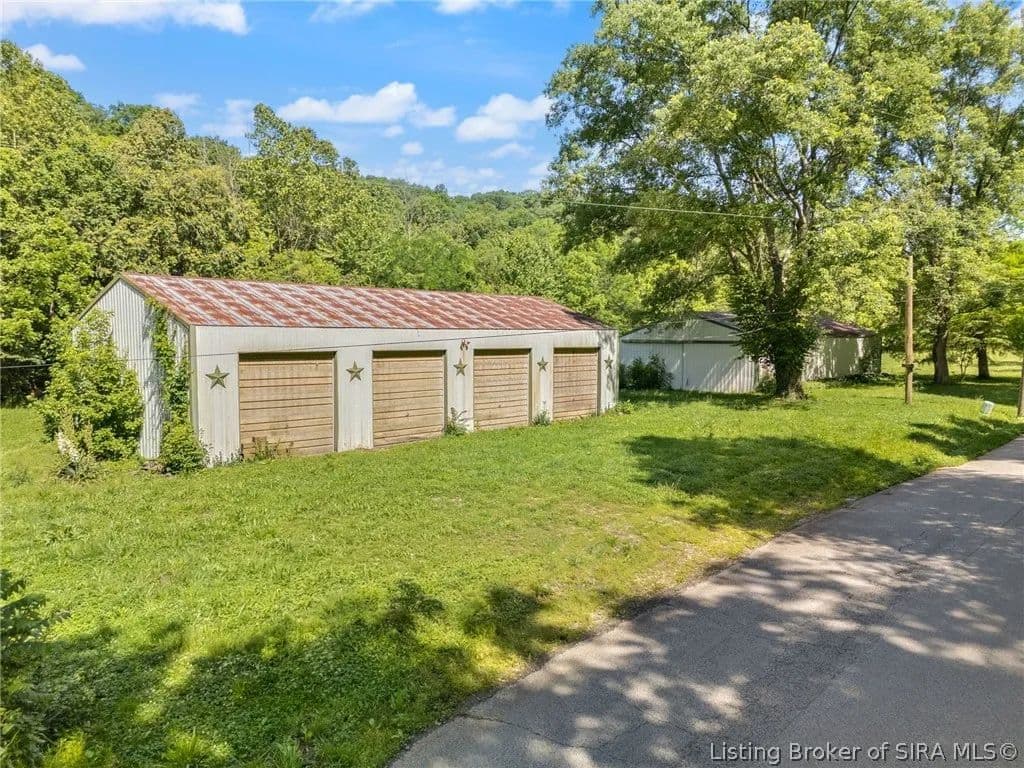 Property from 902 Miles Road - KW - Bethlehem, Indiana, 47104