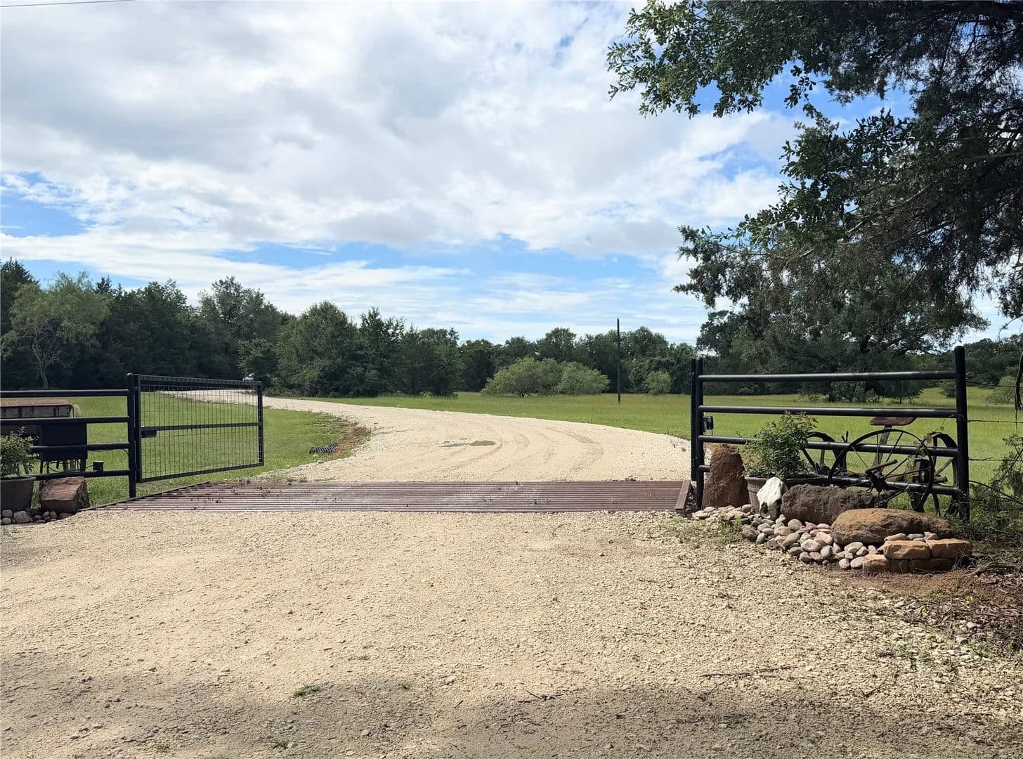 26 Acres of Land for Sale in Wortham, Texas - Wortham, Texas, 76693
