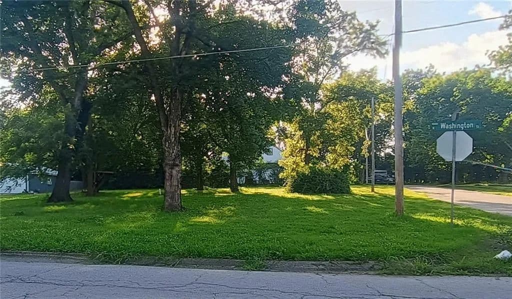 Property from 1606 N Washington Street - KW - Nevada, Missouri, 64772