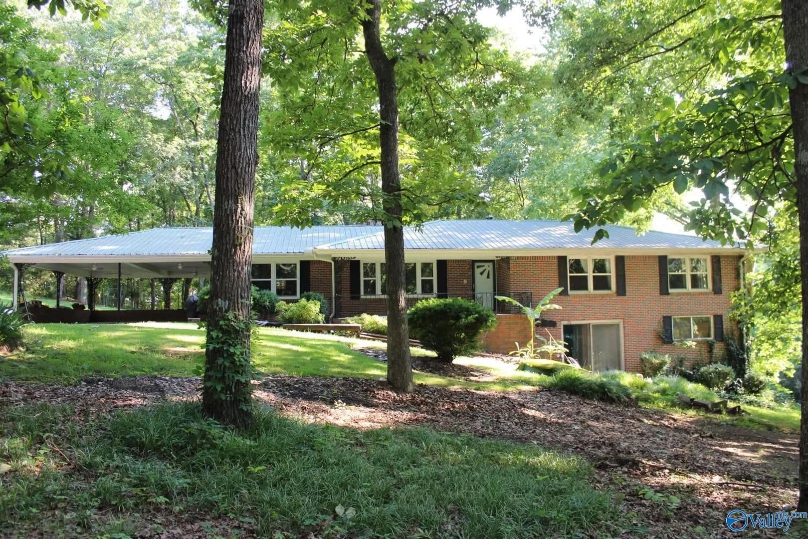 Property from 6811 Alabama Highway 69 - KW - Guntersville, Alabama, 35976