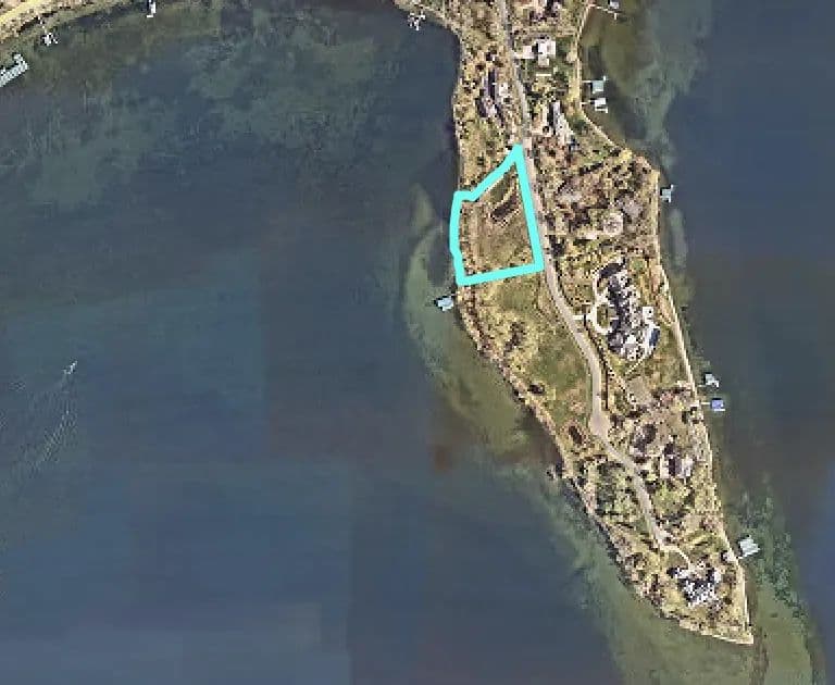 Vacant Land in Wayzata - Wayzata, Minnesota, 55391