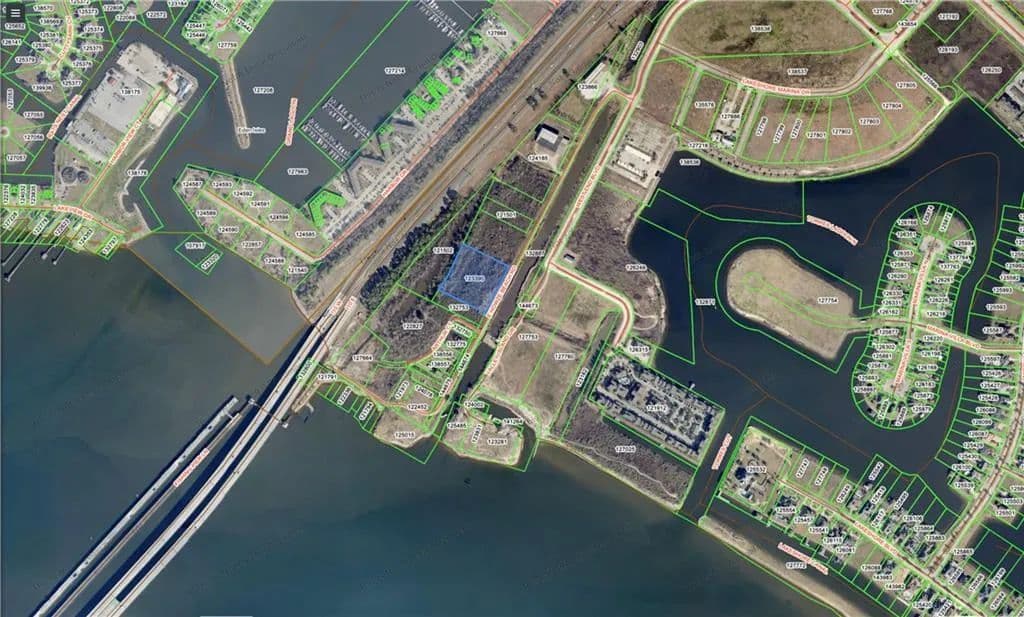 3.15 Acres of Land for Sale in Slidell, Louisiana - Slidell, Louisiana, 70458