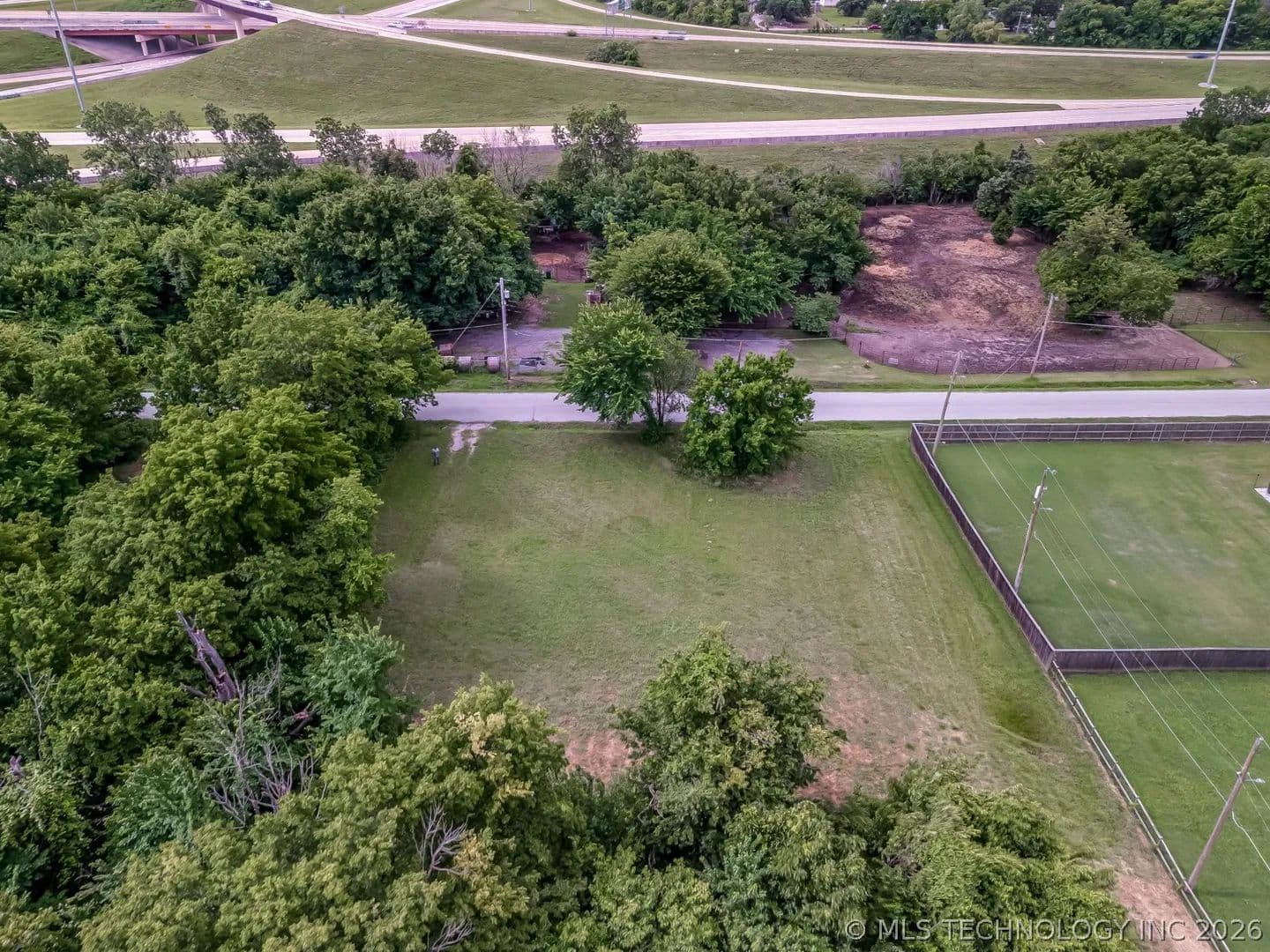 0.91 Acres of Land for Sale in Tulsa, Oklahoma - Tulsa, Oklahoma, 74110