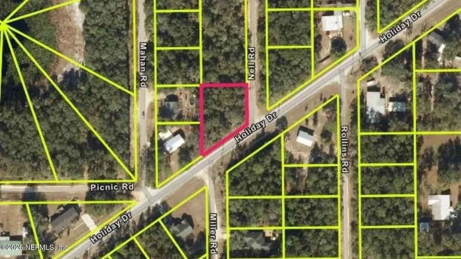 0.33 Acres of Land for Sale in Interlachen, FL - Interlachen, Florida, 32148