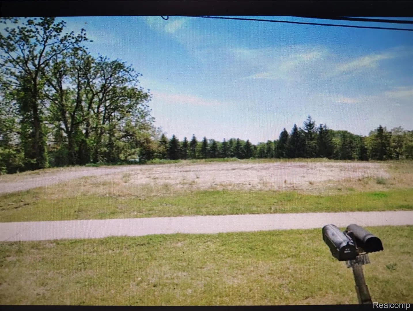 0.79 Acres of Land for Sale in Oakland County, Michigan - Michigan, 48362