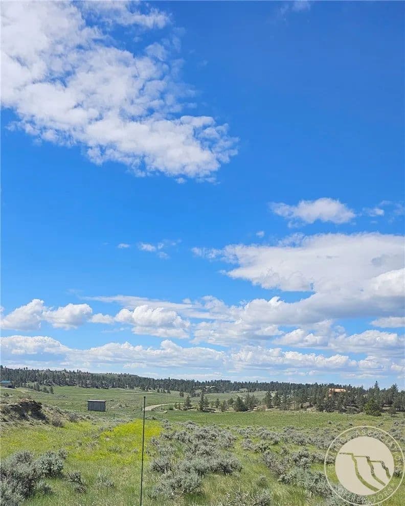 Property from S34, T09 N, R25 E, SW4NW4 US HWY 87 N, Roundup, MT - KW - Roundup, Montana, 59072