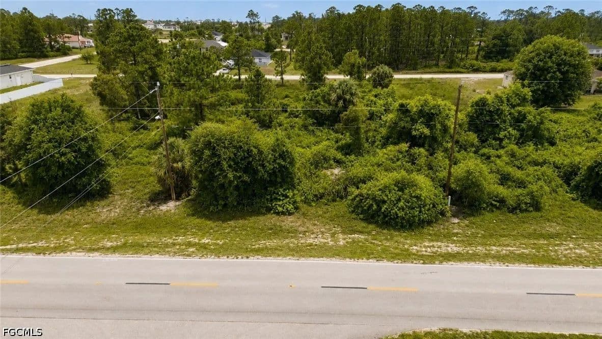 0.23 Acres of Land for Sale in Lehigh Acres, Florida - Lehigh Acres, Florida, 33974