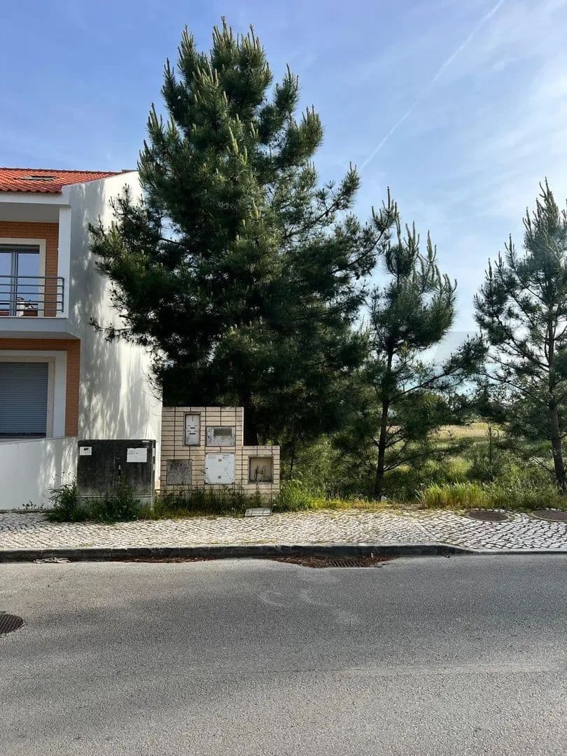 240 Acres of Land for Sale in Pinhal Novo, Palmela - land for sale