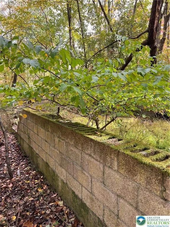 0.44 Acres of Land for Sale in Monroe County, Pennsylvania - Pennsylvania, 18332