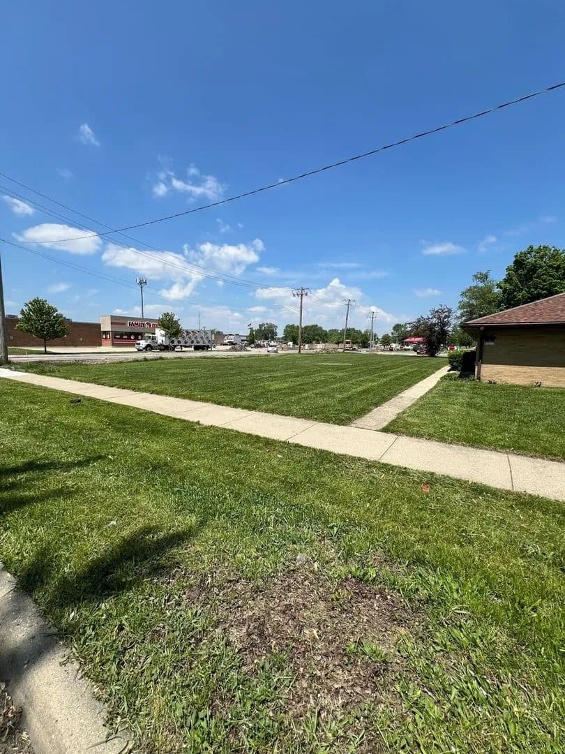 Property from 3298 7th Street - KW - Park City, Illinois, 60085
