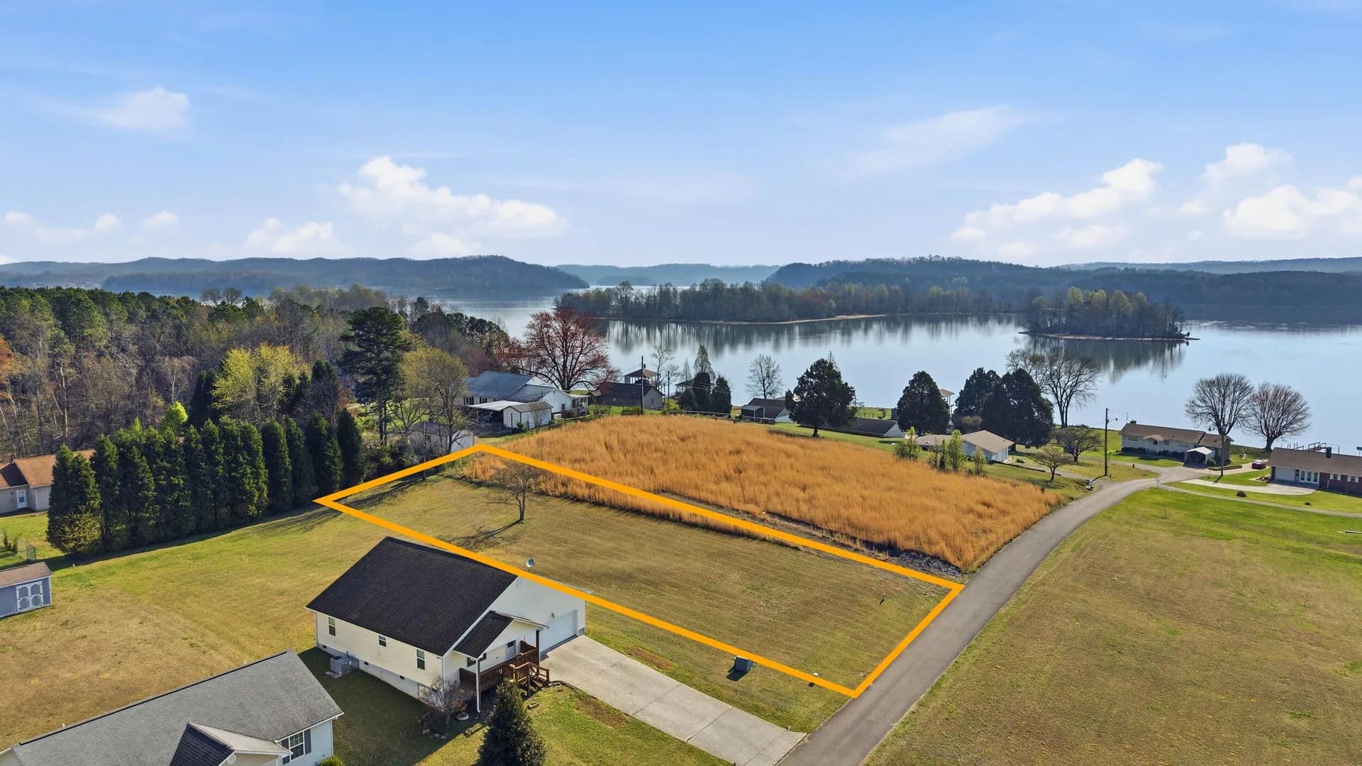Property from 207 Dogwood Lane - KW - Spring City, Tennessee, 37381