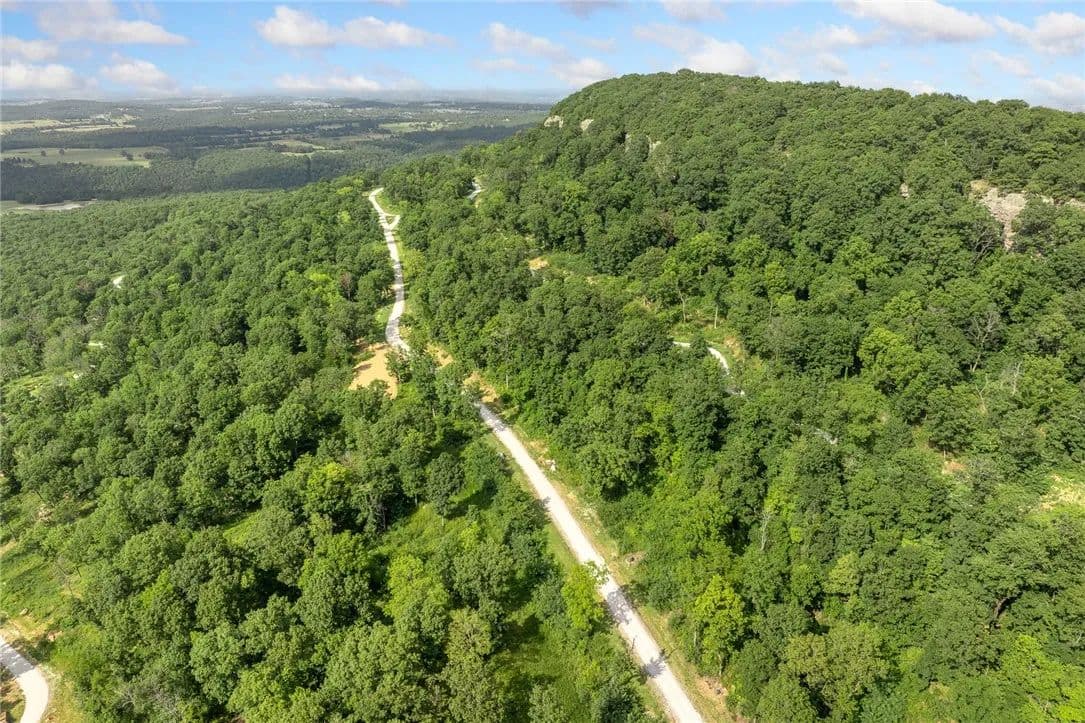 0.7 Acres of Land for Sale in Harrison, Arkansas - Harrison, Arkansas, 72601