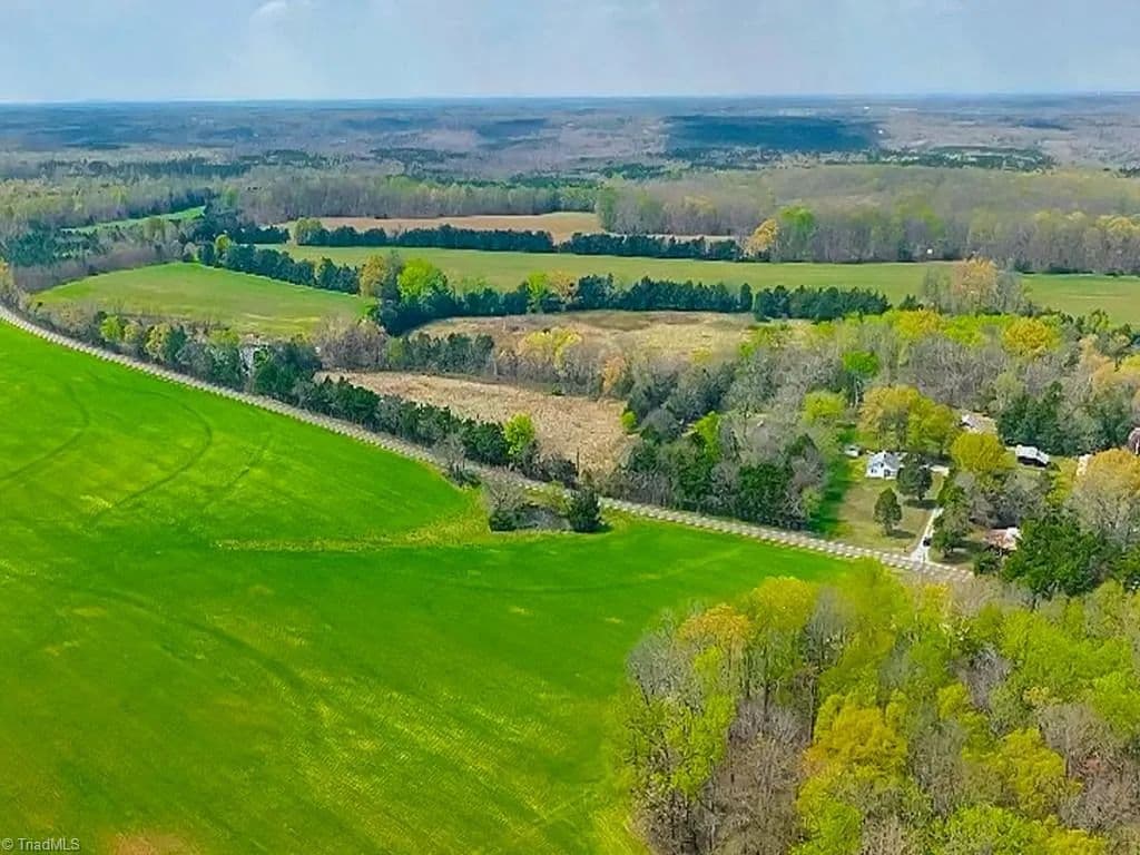 636 Acres of Land for Sale in Leasburg, NC - Leasburg, North Carolina, 27291