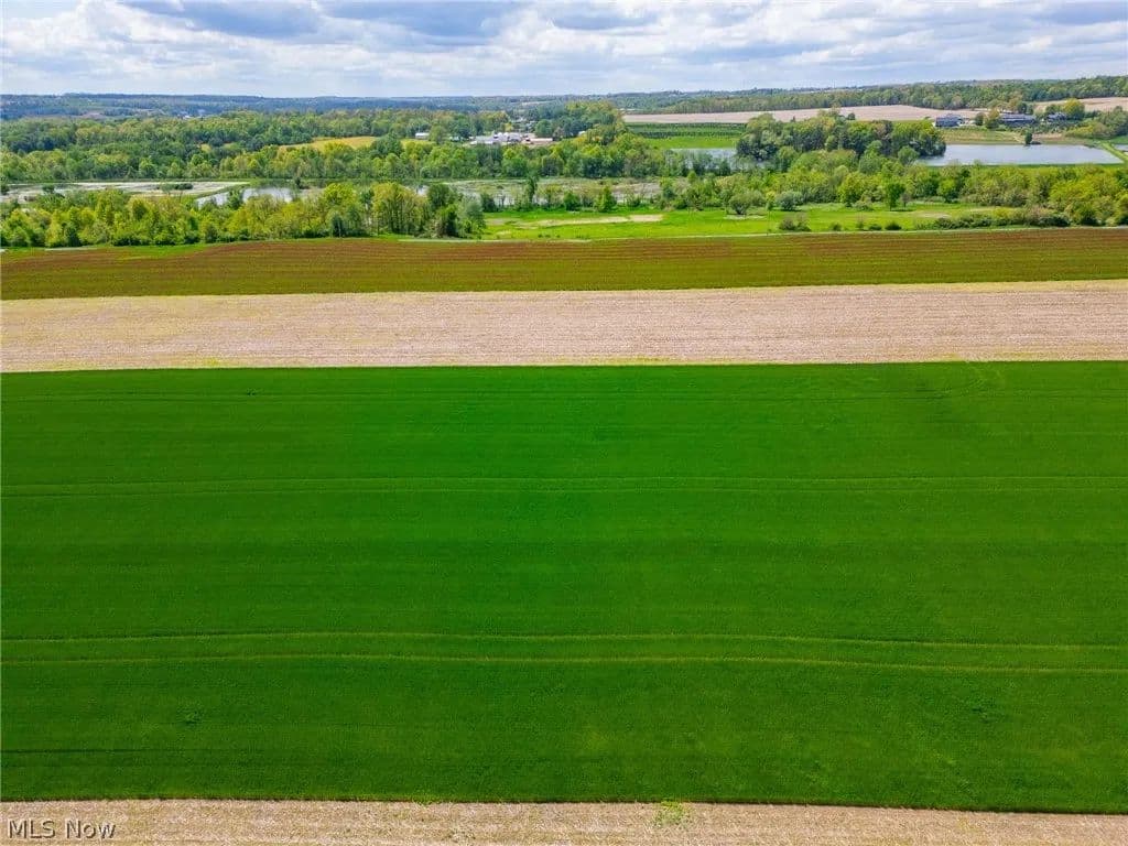 5.5 Acres of Land for Sale in Wooster, Ohio - Wooster, Ohio, 44691