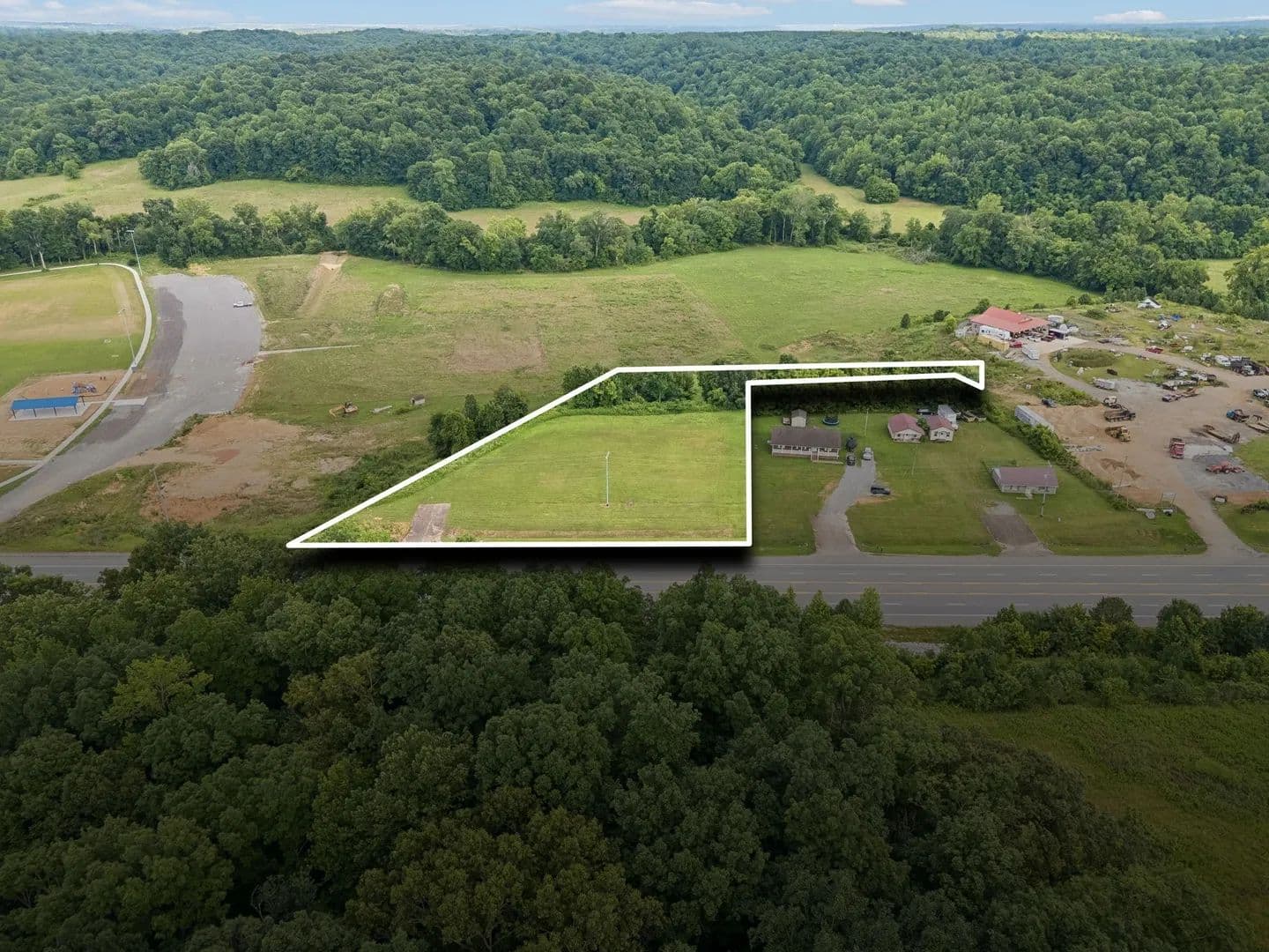 1.98 Acres of Land for Sale in Dover, TN - Dover, Tennessee, 37058