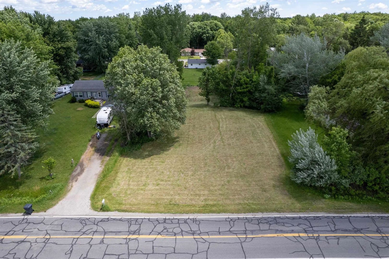 Property from 1318 Sandow - KW - Midland, Michigan, 48640