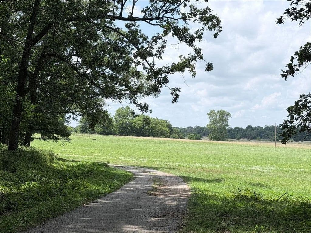 Lots & Land-Other in Maysville - Maysville, Arkansas, 72747