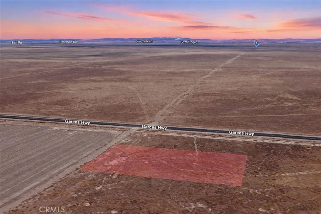 1.25 Acres of Land for Sale in Delano, CA - Delano, California, 93215