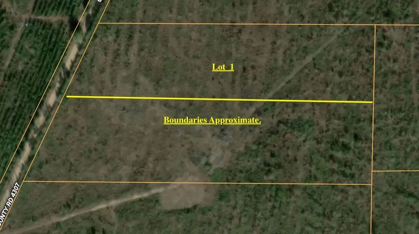 10.02 Acres of Land for Sale in De Kalb, Texas - De Kalb, Texas, 75559