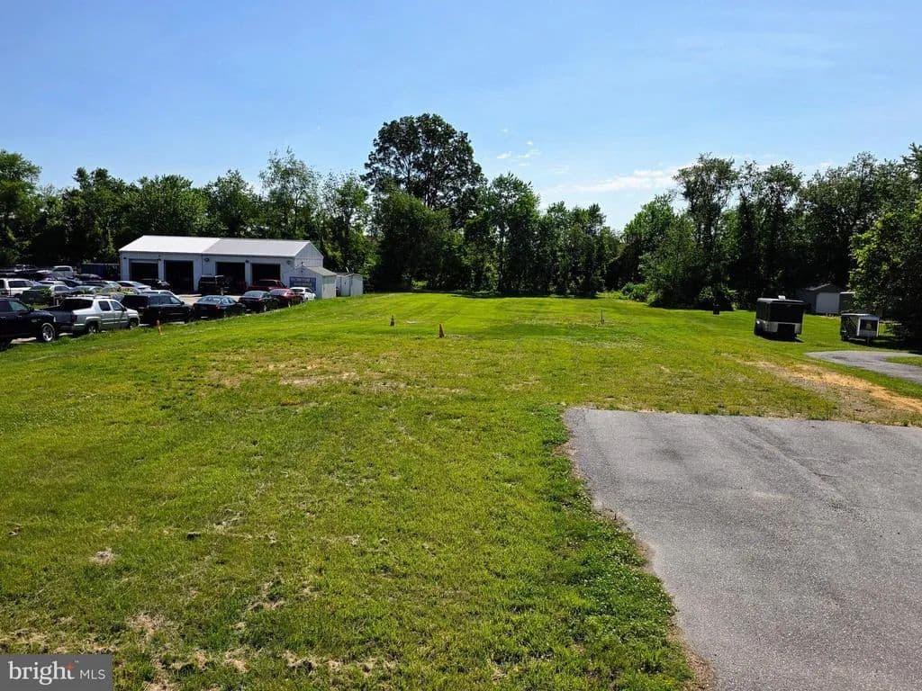 Property from 5165 SUMMIT BRIDGE ROAD - KW - Middletown, Delaware, 19709