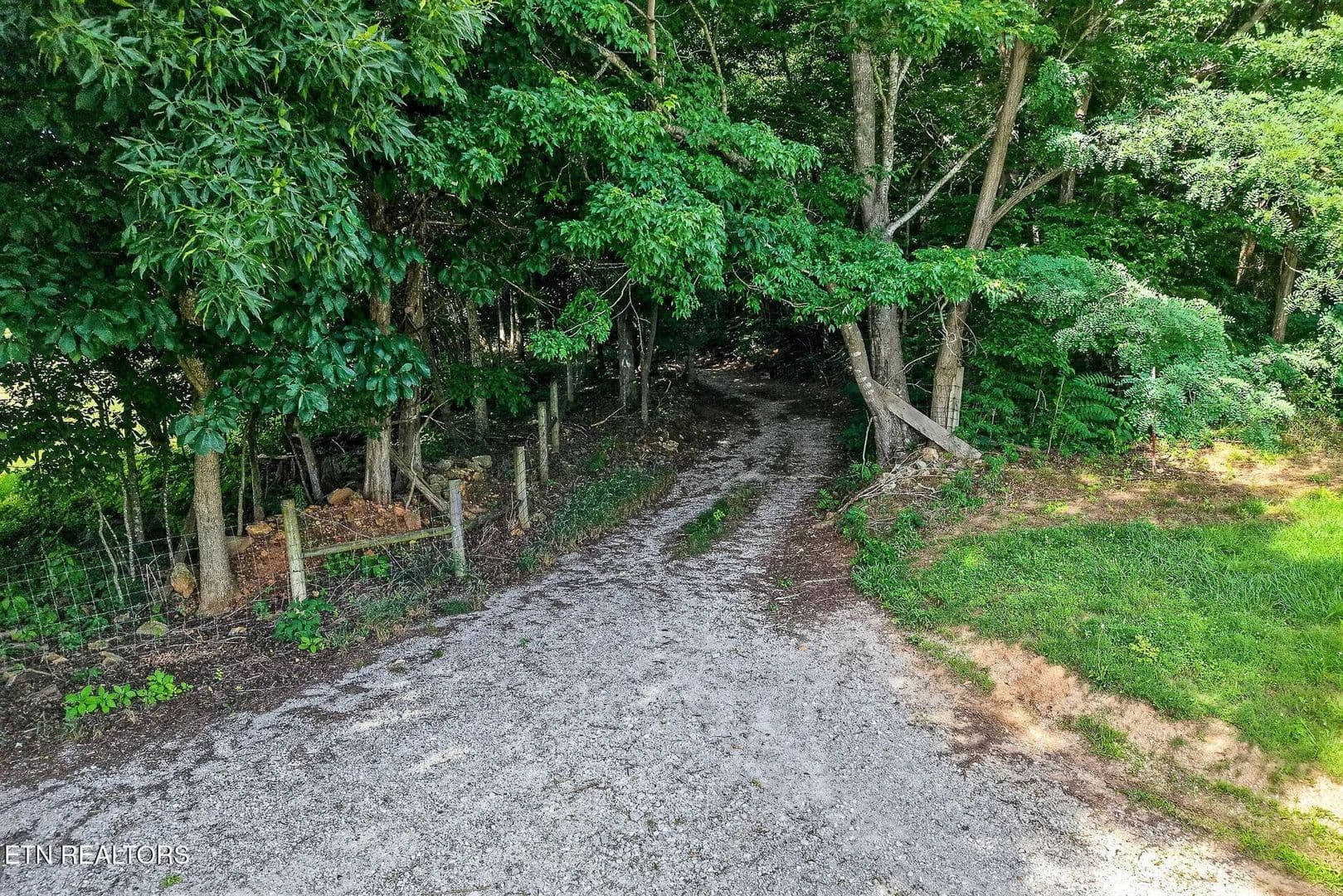 Property from 0 Moore Cove Rd - KW - Quebeck, Tennessee, 38579