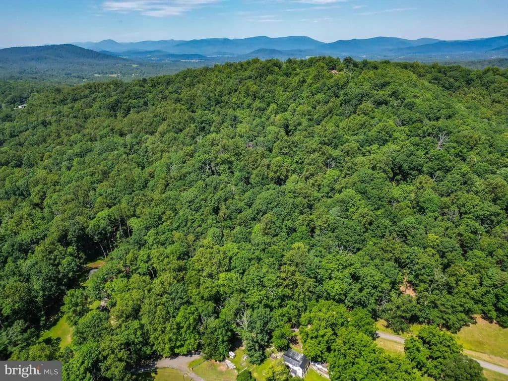 5.36 Acres of Land for Sale in CASTLETON, VA - Castleton, Virginia, 22716