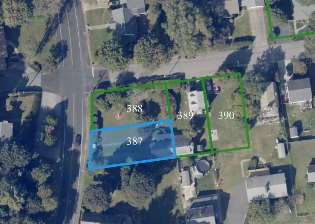 0.22 Acres of Land for Sale in Cumberland, Rhode Island - Cumberland, Rhode Island, 02864