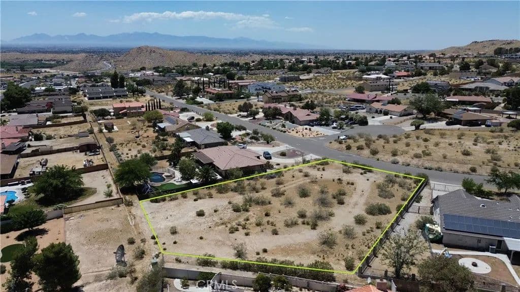 Vacant Land in Apple Valley - Apple Valley, California, 92307