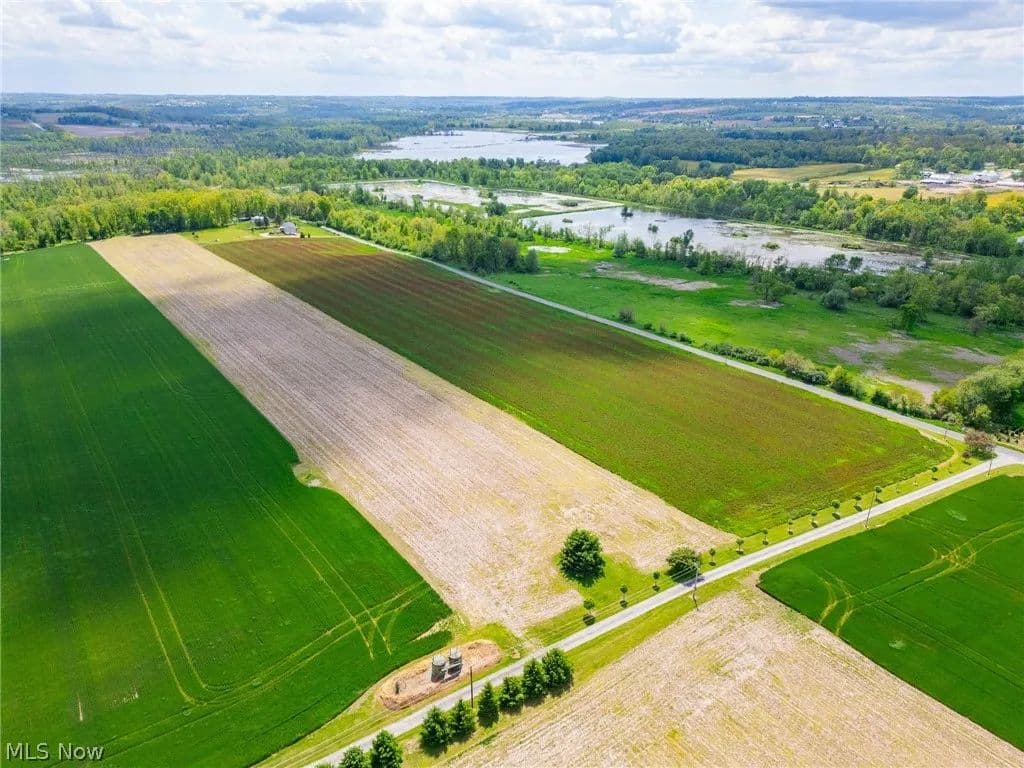 3.1 Acres of Land for Sale in Wooster, Ohio - Wooster, Ohio, 44691