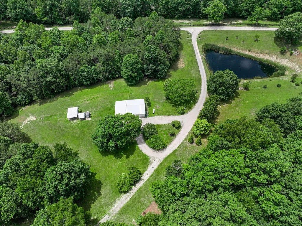 Property from 380 Gales Trail - KW - Jeffersonville, Kentucky, 40337