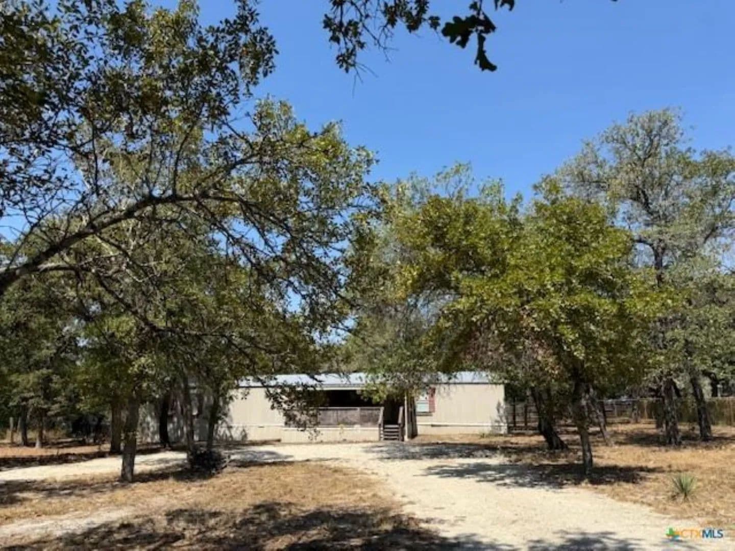 263 Hickory Hill Drive, La Vernia, Texas 78121 - La Vernia, Texas, 78121