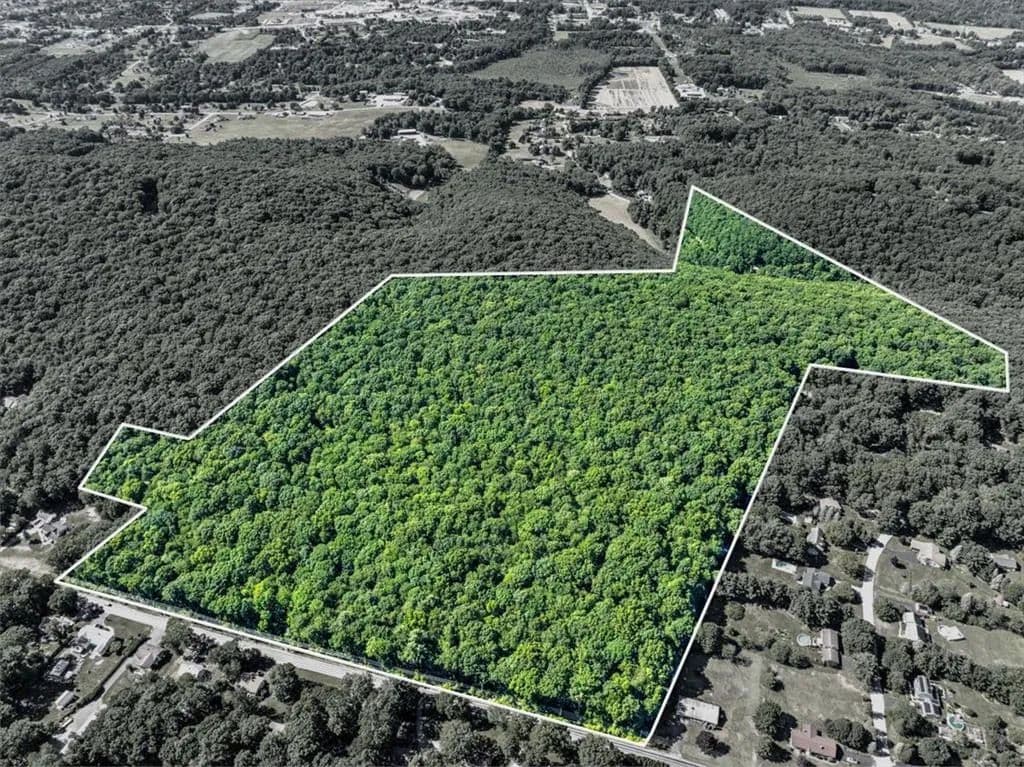 77.99 Acres of Land for Sale in Ross Twp, PA - Pennsylvania, 18353