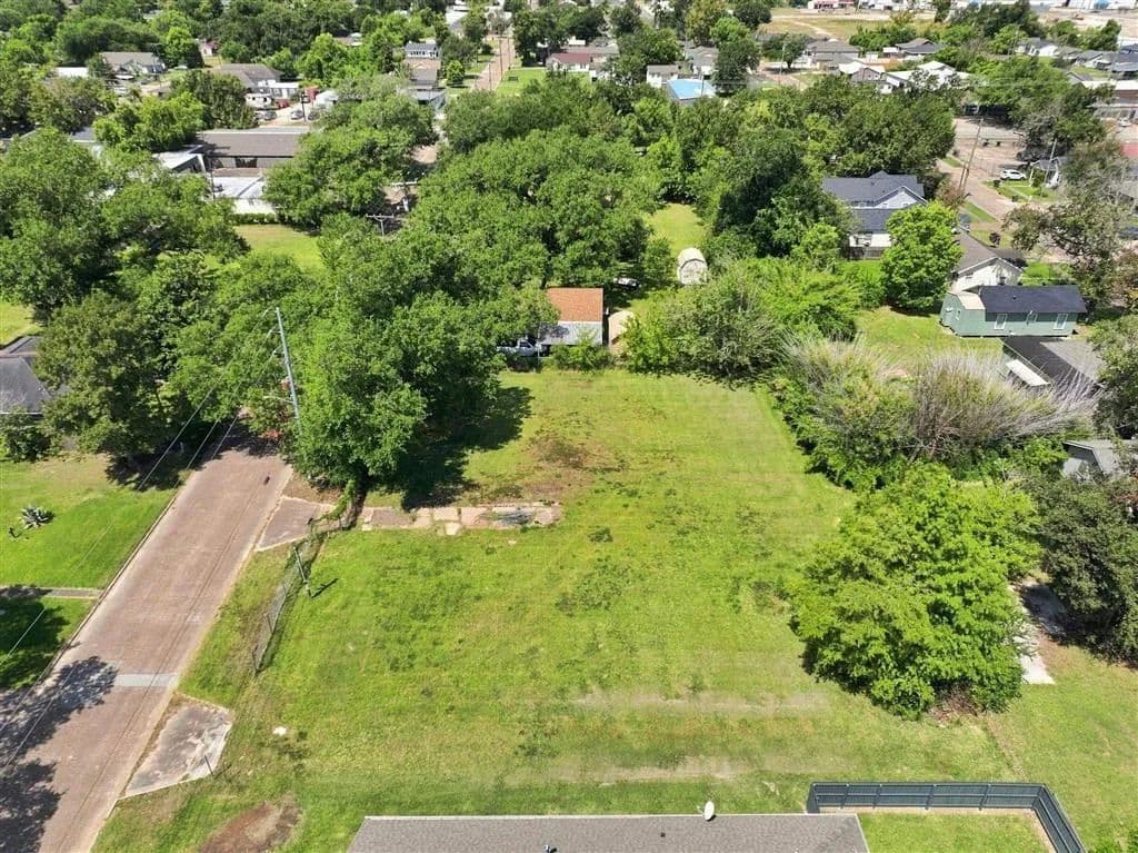 Lots & Land-Other in Lake Charles - Lake Charles, Louisiana, 70601