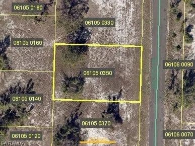 Lots & Land-Other in Cape Coral - Cape Coral, Florida, 33993
