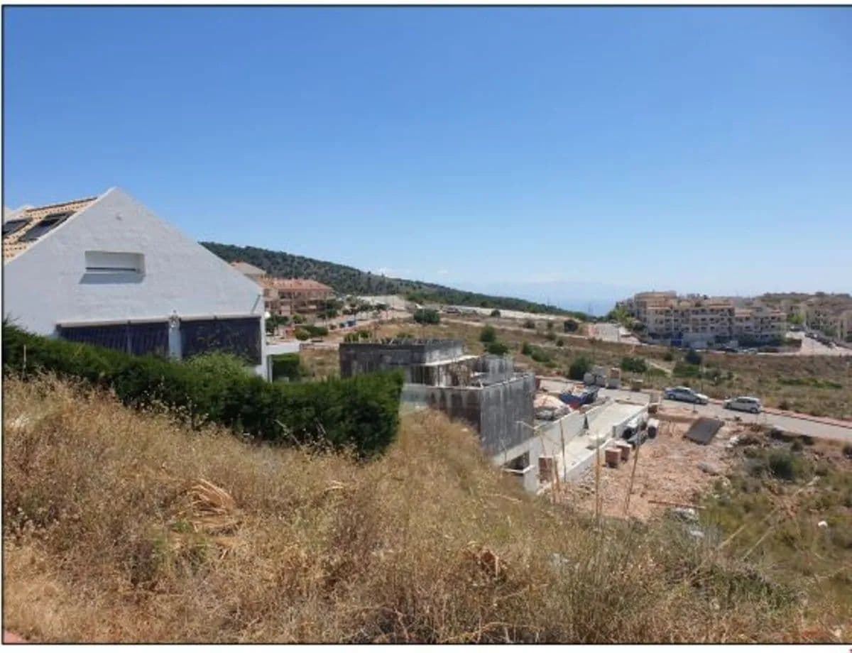 Land for Sale in Benalmádena, Benalmádena - land for sale