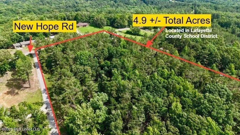 Property from New Hope Road - KW - Como, Mississippi, 38619